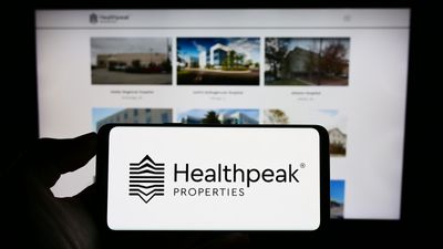 Is Wall Street Bullish or Bearish on Healthpeak Properties Stock?